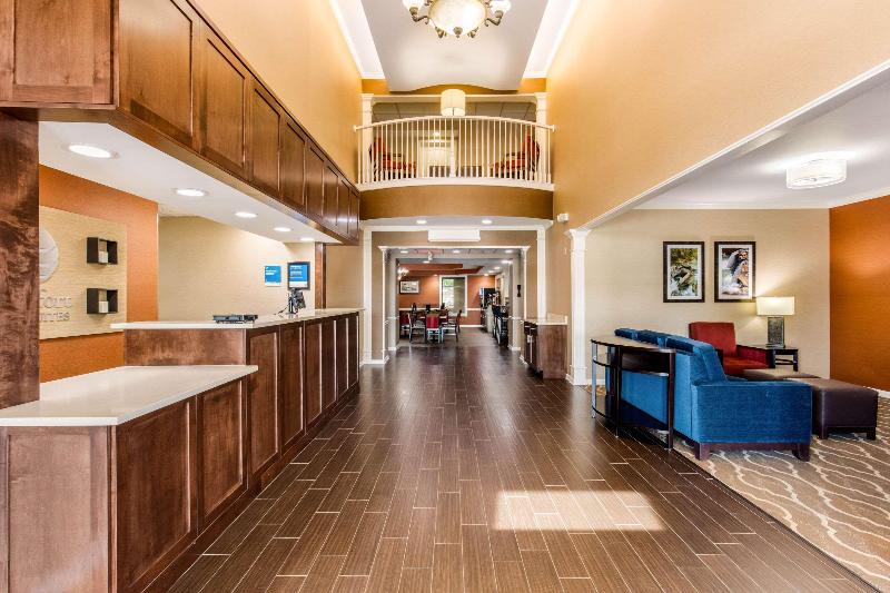 فندق Comfort Inn & Suites Bryant   Benton