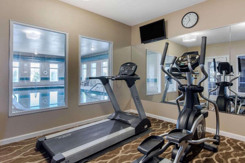 فندق Comfort Inn & Suites Bryant   Benton