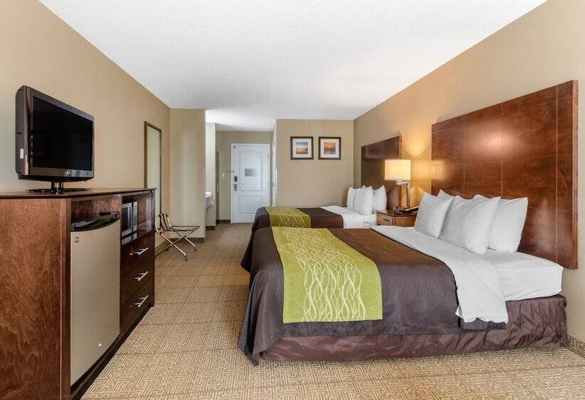 فندق Comfort Inn & Suites Bryant   Benton