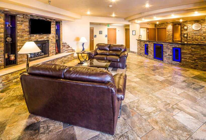 Отель Comfort Inn & Suites Gunnisoncrested Butte