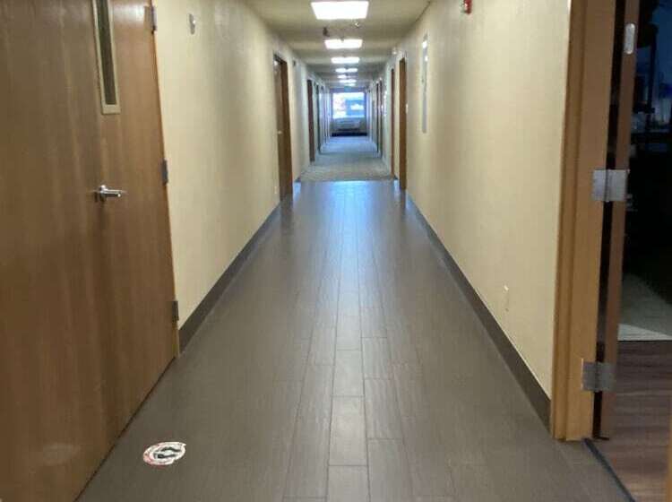 Отель Comfort Inn & Suites Gunnisoncrested Butte