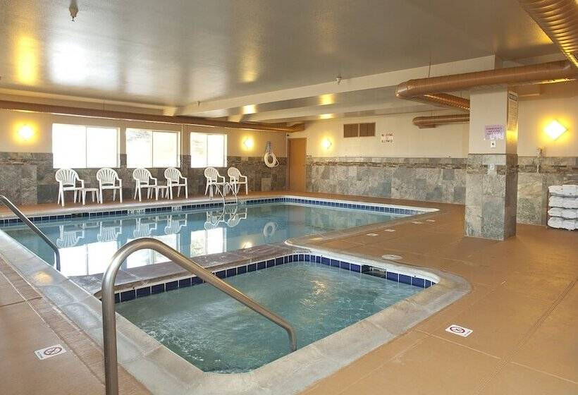 Отель Comfort Inn & Suites Gunnisoncrested Butte