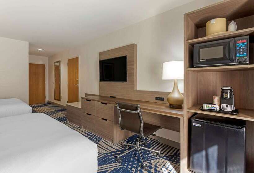 فندق Comfort Inn & Suites Hot Springs Midtown
