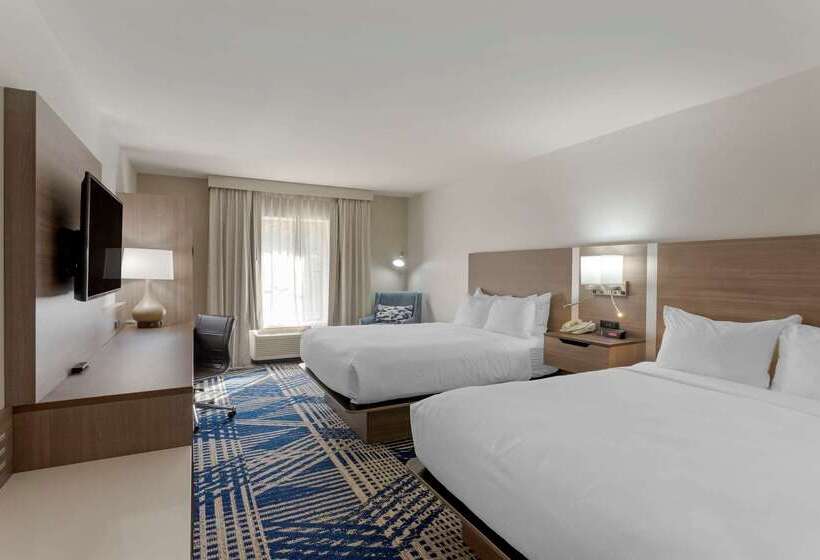 فندق Comfort Inn & Suites Hot Springs Midtown