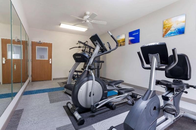 فندق Comfort Inn & Suites Hot Springs Midtown