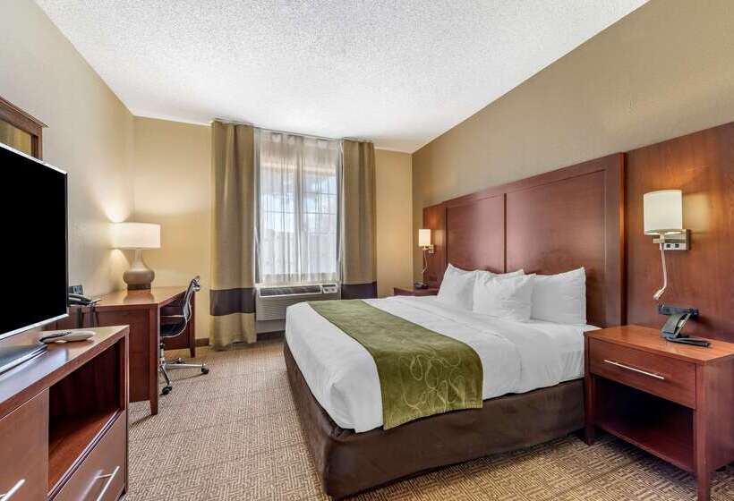 فندق Comfort Suites