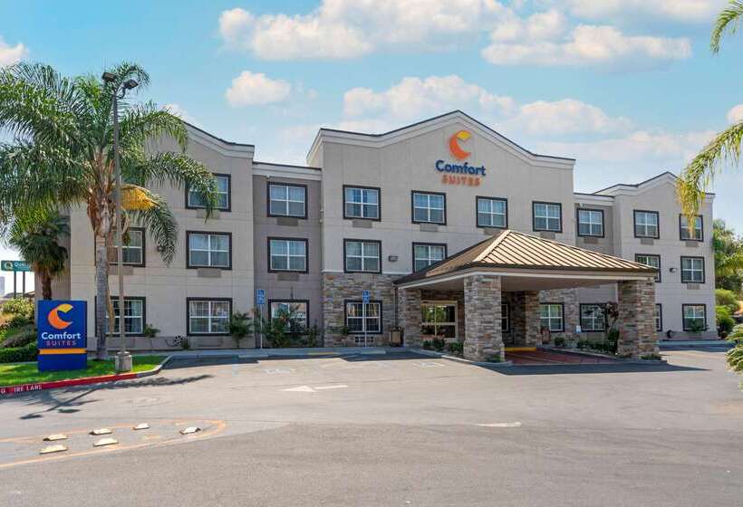 فندق Comfort Suites Downtown Sacramento