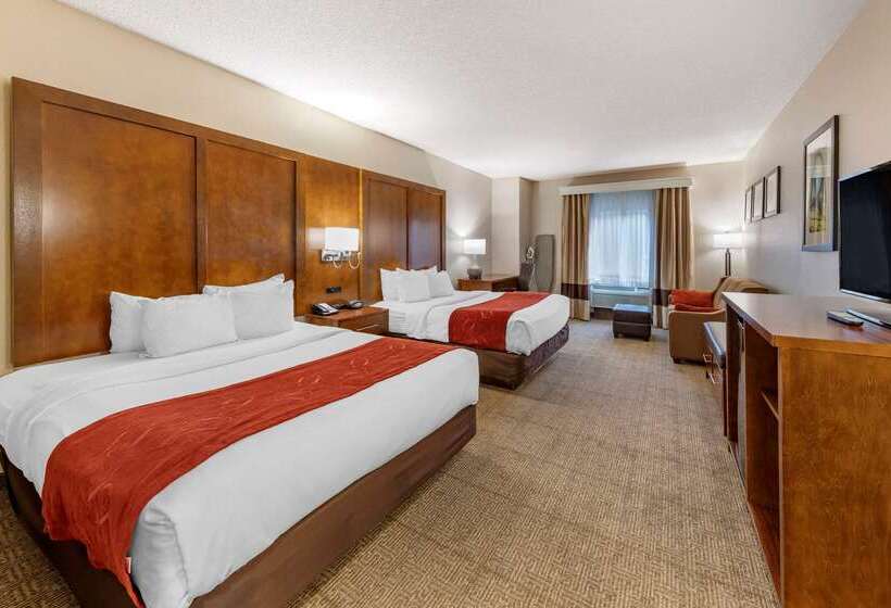 酒店 Comfort Suites Near Six Flags Magic Mountain