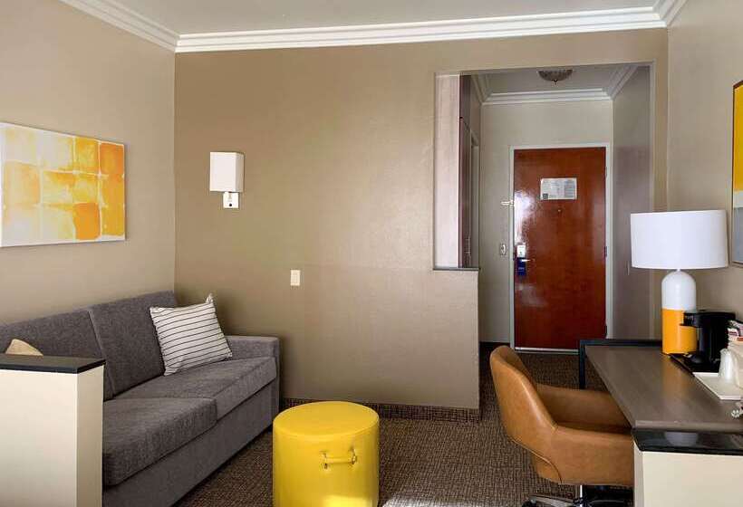 فندق Comfort Suites Oceanside Camp Pendleton Area