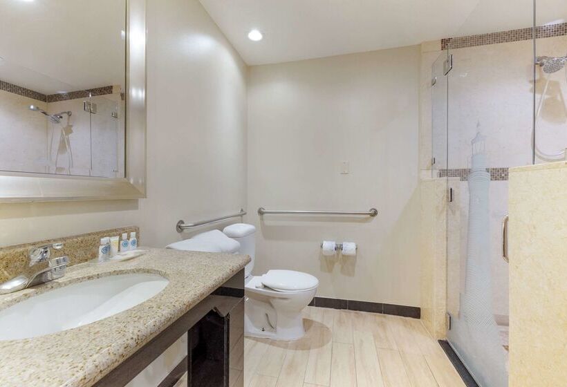 فندق Comfort Suites Oceanside Camp Pendleton Area