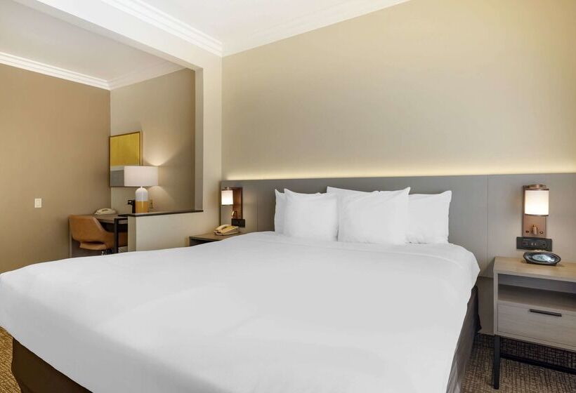 هتل Comfort Suites Oceanside Camp Pendleton Area