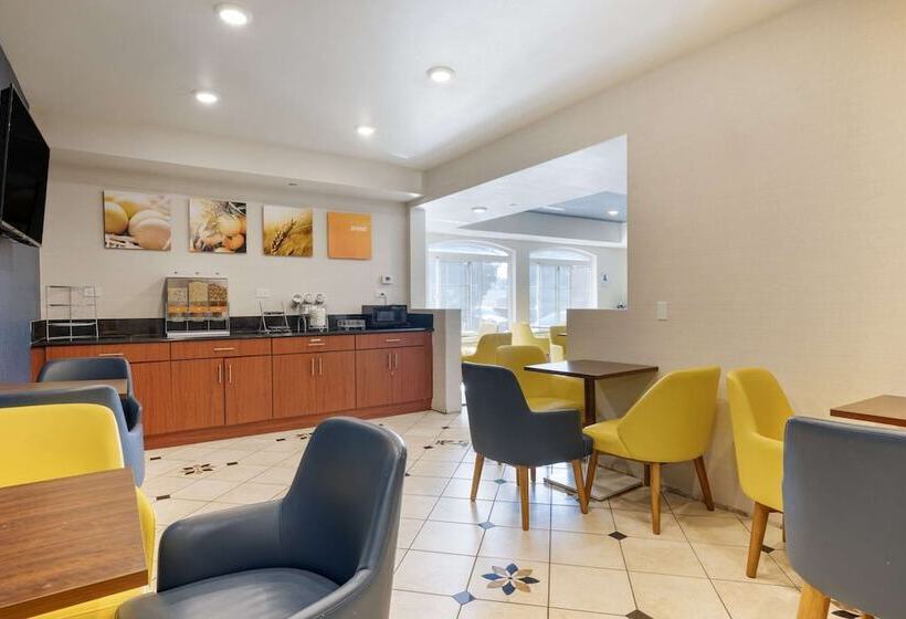 فندق Comfort Suites Oceanside Camp Pendleton Area