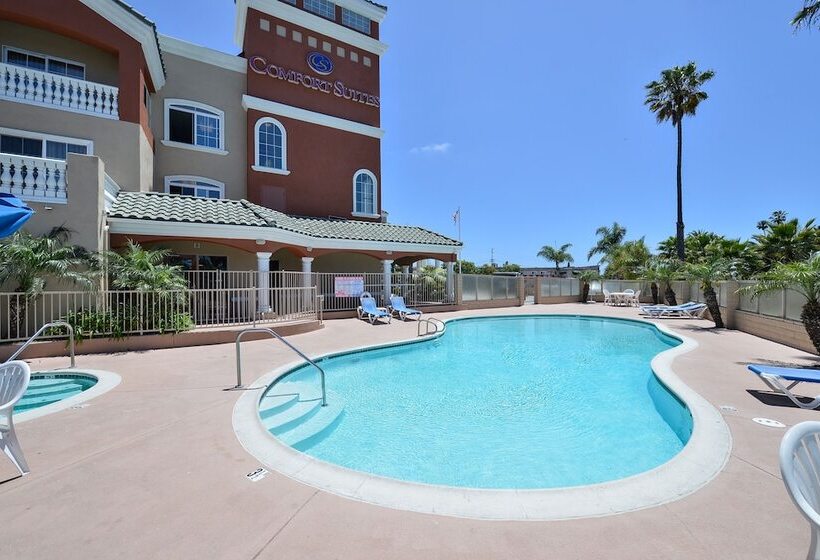 فندق Comfort Suites Oceanside Camp Pendleton Area