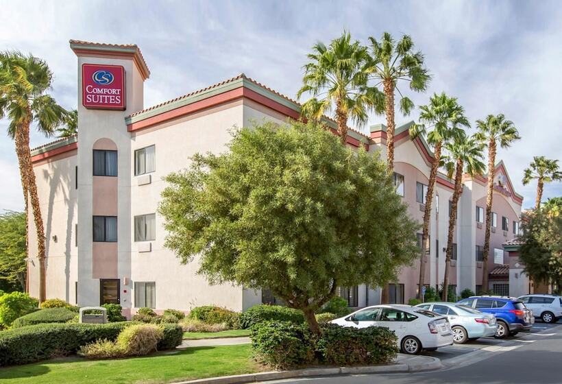 בית מלון כפרי Comfort Suites Palm Desert I10