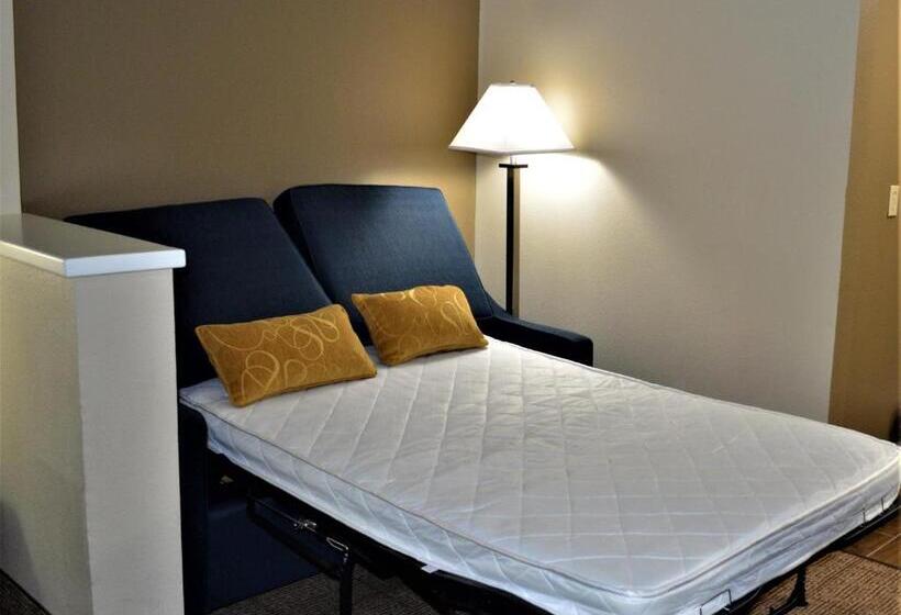 Отель Comfort Suites