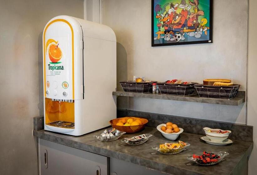 ホテル De La Gare