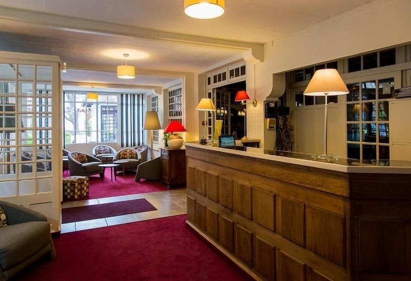 Отель De Normandie