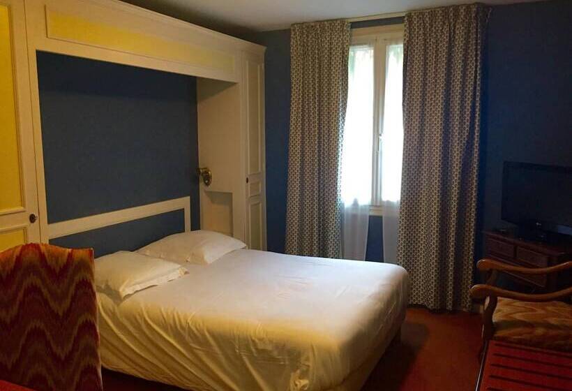 Отель De Normandie