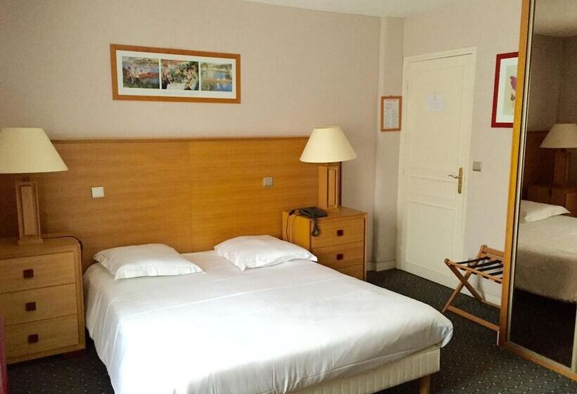 Отель De Normandie