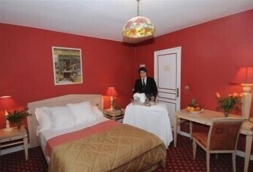 Отель De Normandie