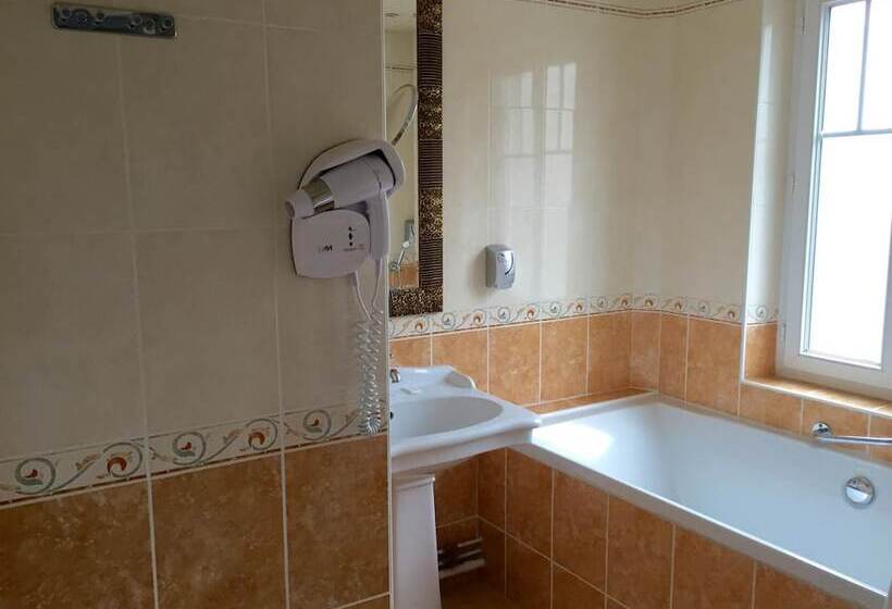 Отель De Normandie