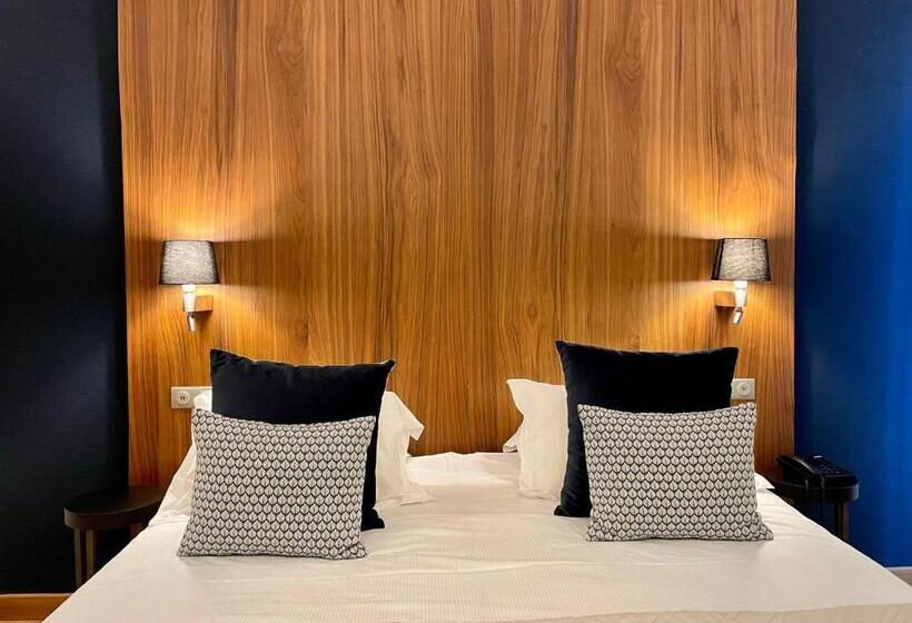 בית מלון כפרי Dormy House