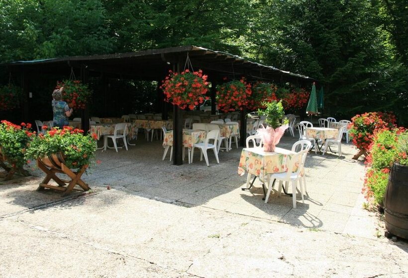 فندق Doubs Rivage