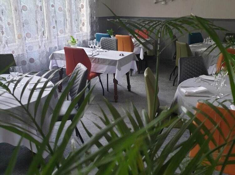 فندق Doubs Rivage