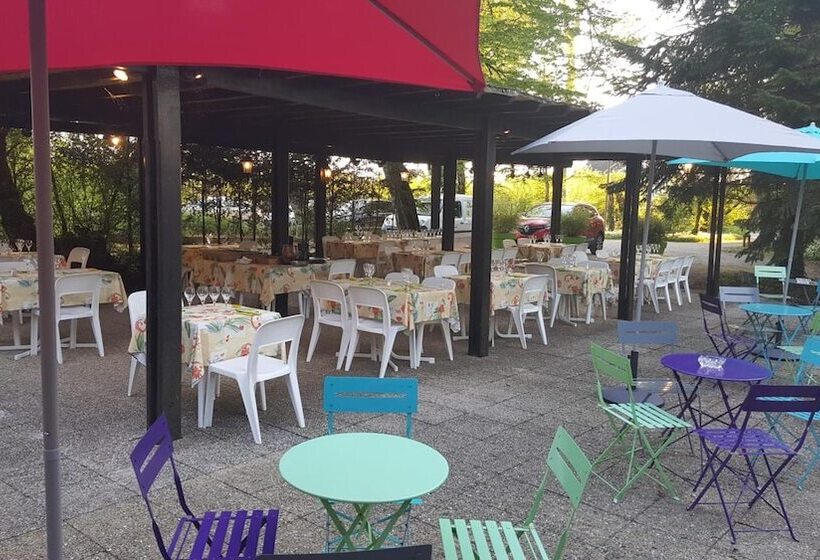 فندق Doubs Rivage