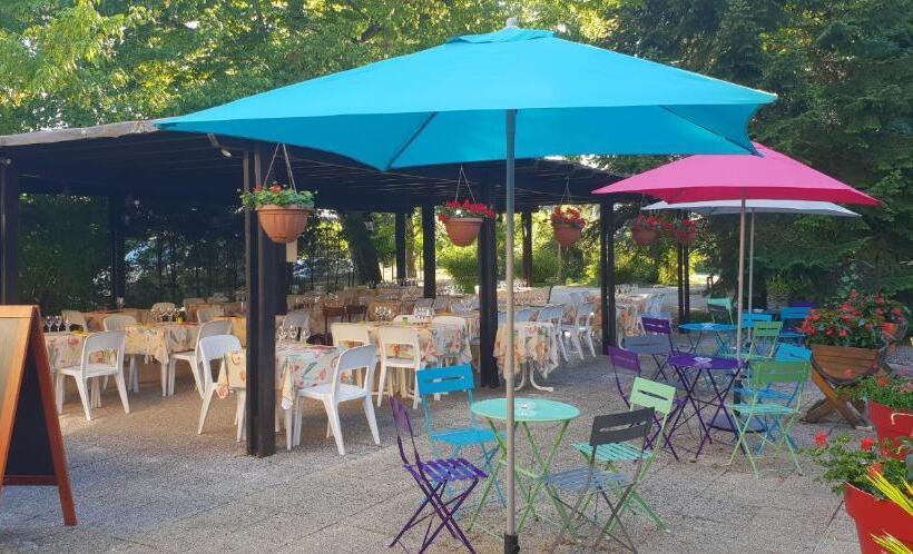 فندق Doubs Rivage