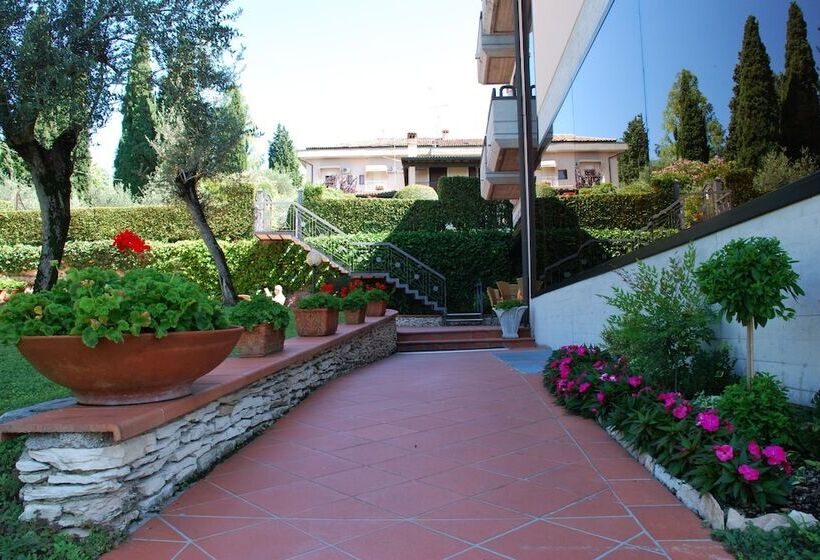 Отель Désirée   Garda Lake Collection