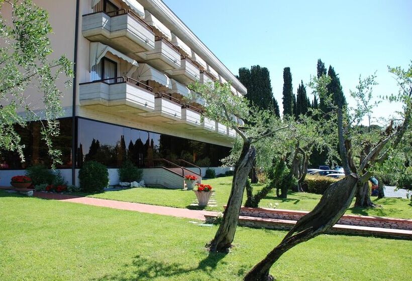 Отель Désirée   Garda Lake Collection