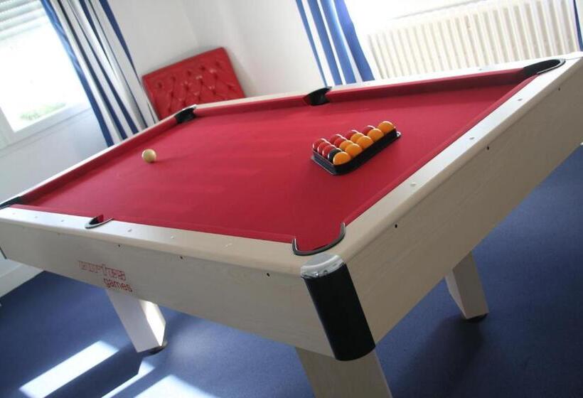 Отель Face Aux Flots