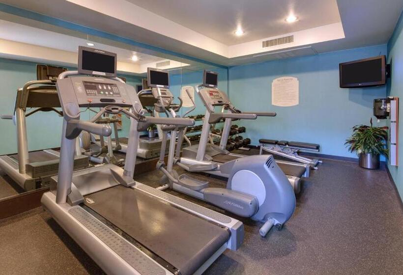 Отель Fairfield Inn & Suites By Marriott San Francisco Airport