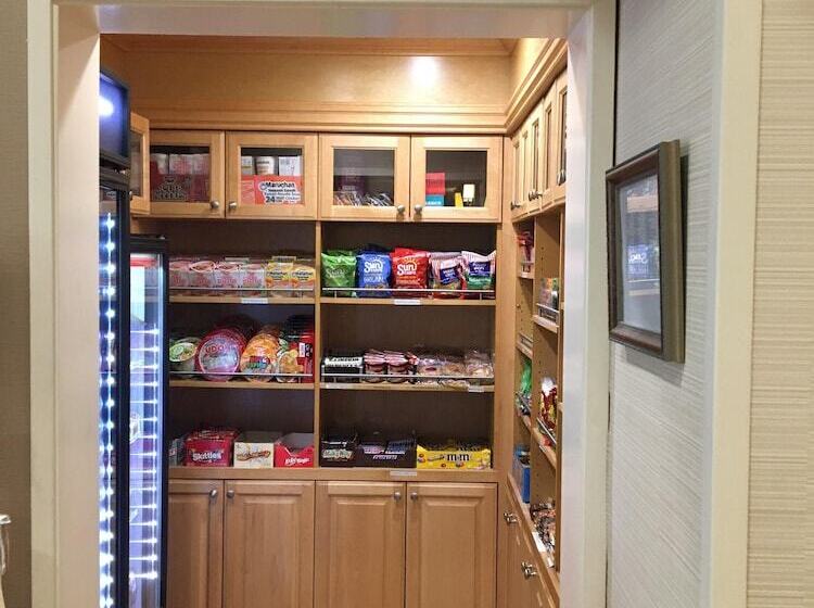 فندق Fairfield Inn & Suites Oakland Hayward