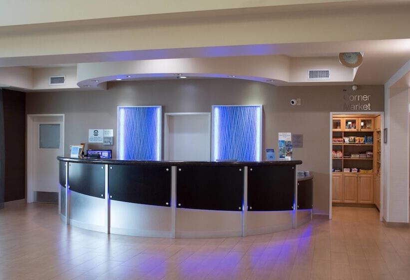 فندق Fairfield Inn & Suites Oakland Hayward