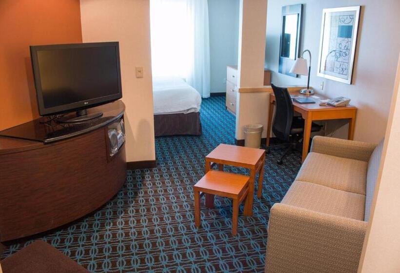 فندق Fairfield Inn & Suites Oakland Hayward