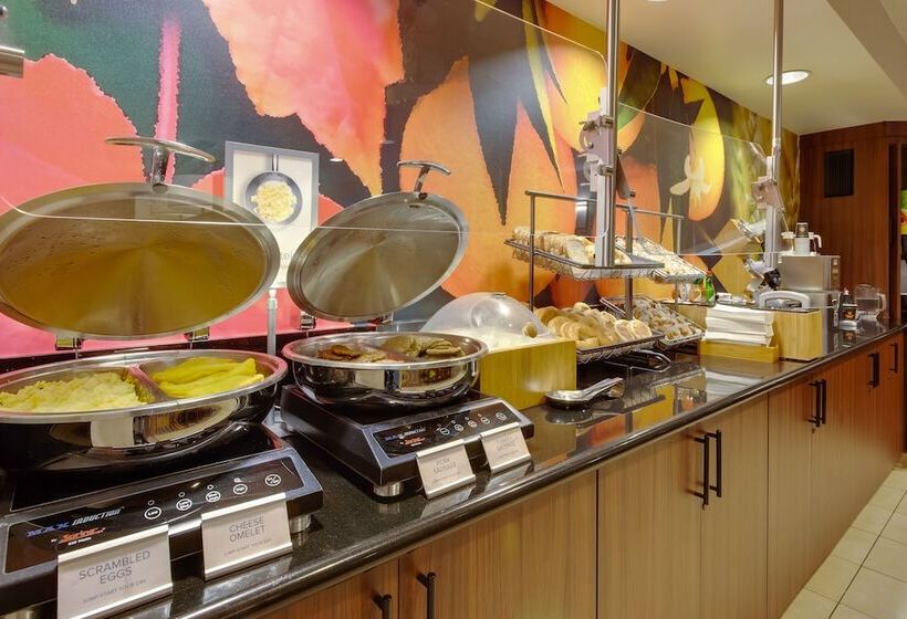 Отель Fairfield Inn & Suites By Marriott San Francisco Airport