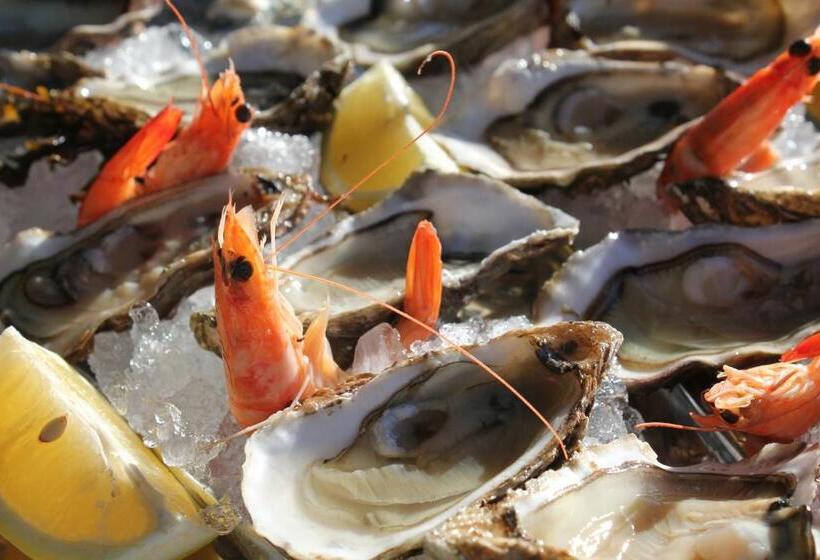 ホテル Hôtel Restaurant Ferme De La Grande Cour