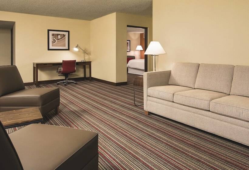 فندق Four Points Bentonville