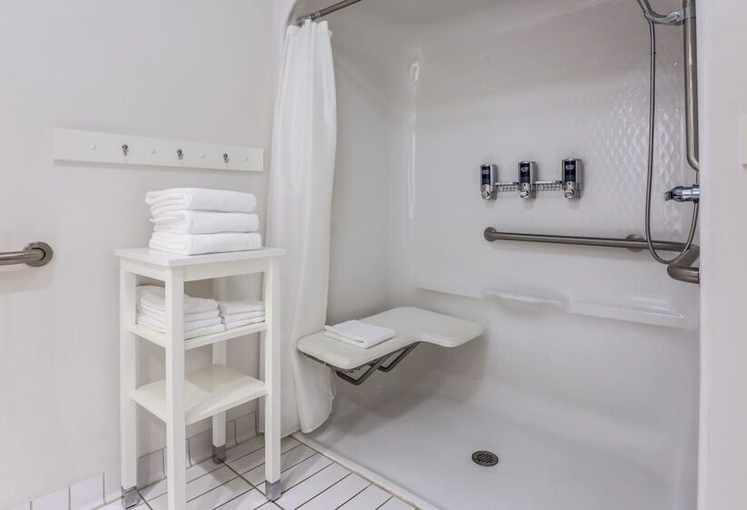 فندق Four Points Bentonville