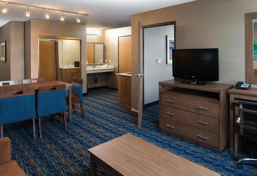 فندق Holiday Inn Express Rocklin   Galleria Area, An Ihg