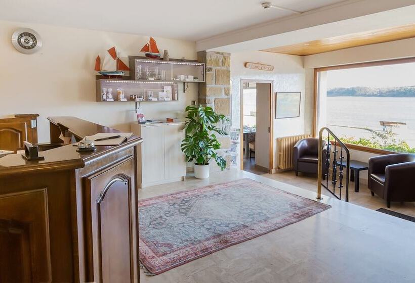 Отель Hostellerie De La Mer