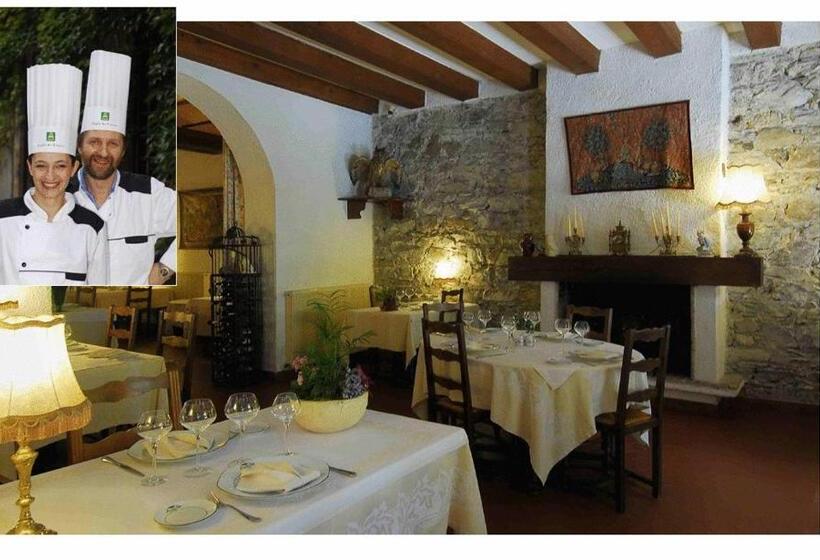 فندق Logis Hostellerie Du Grand Duc Hôtel Restaurant