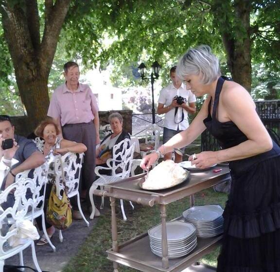 فندق Logis Hostellerie Du Grand Duc Hôtel Restaurant