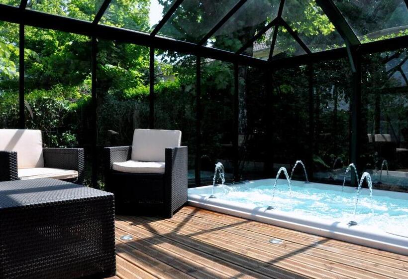 ホテル Hostellerie Et Spa De La Vieille Ferme