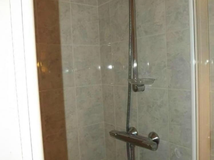 ホテル Hostellerie Saint Martin  Logis Hôtel Et Restaurant