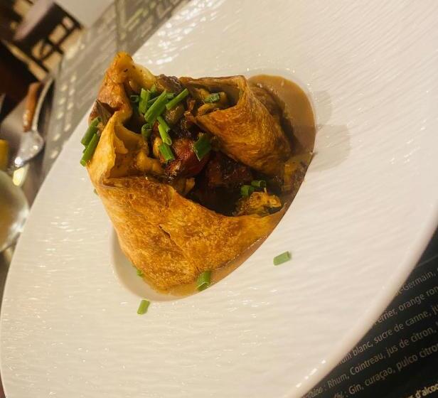 ホテル Hôtel Au Grand Duquesne