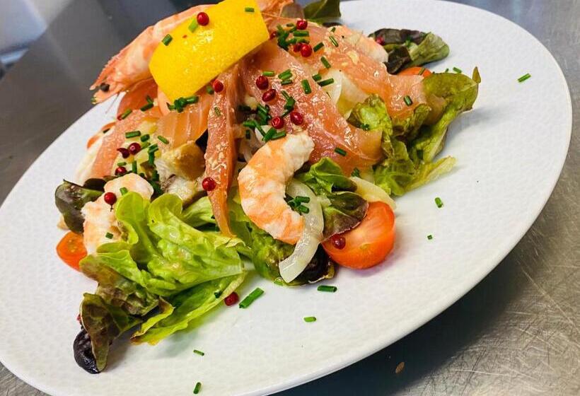 ホテル Hôtel Au Grand Duquesne