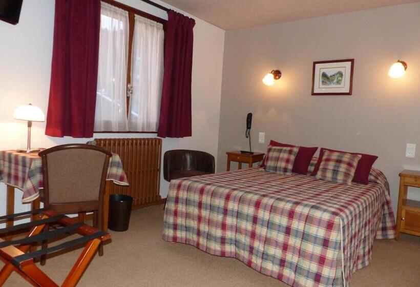 בית מלון כפרי Hôtel Bellachat